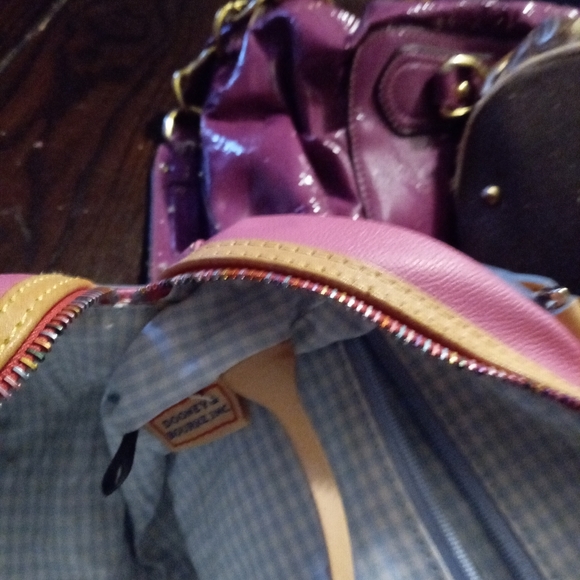 Purse - Picture 3 of 3